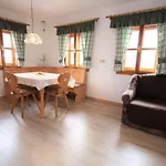 Nyaraló Mansion In Eben Near Salzburger Sportwelt Eben im Pongau