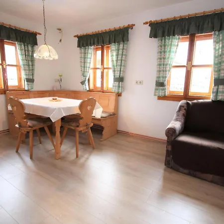 Nyaraló Mansion In Eben Near Salzburger Sportwelt Eben im Pongau